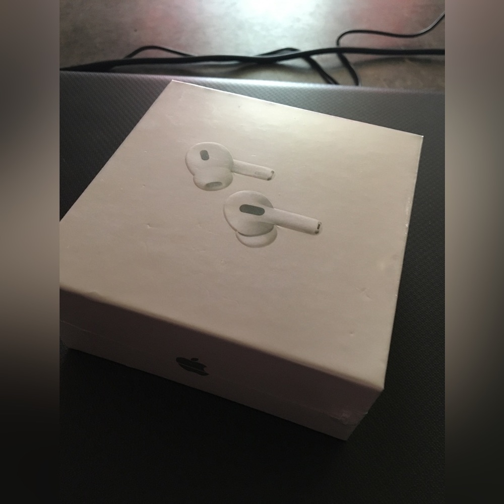 Generation 4 Apple air pods new never been opened